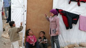يشكل اللاجئون 32% من سكان لبنان - أ ف ب