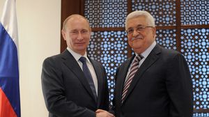 عباس التقى في واشنطن أمس الأربعاء الرئيس الأمريكي دونالد ترامب- ا ف ب