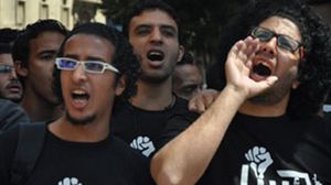 المظاهرة أُنهيت جراء اعتداء الأمن على طلاب مؤيدين لمرسي (أرشيفية) 