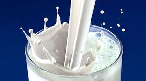 الصين تدرس حظر إعلانات بيع الحليب لتشجيع الرضاعة الطبيعية - أرشيفية