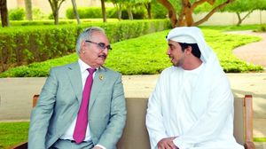 نائب رئيس الوزراء الإماراتي منصور بن زايد آل نهيان يستقبل حفتر أمس الأربعاء - وام