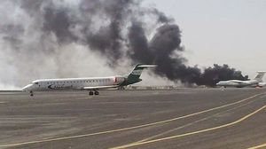 المقاتلات السعودية قصفت مدرج مطار صنعاء لمنع هبوط الطائرة الإيرانية - فيسبوك