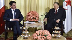 جدل سياسي كبير بالجزائر بسبب صور الرئيس بوتفليقة مع رئيس حكومة فرنسا ـ أرشيفية