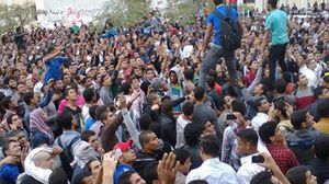 أحرج الطلاب المحتجون الدولة بعدما ركزت مطالبهم في 50 احتجاجا على فساد التعليم ـ أرشيفية