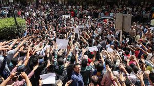 قال سياسيون إن التظاهرات الاحتجاجية الحاشدة التي شهدتها مصر اليوم الجمعة نجحت بشكل كبير- تويتر