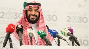 جامعة الإمام أعلنت موافقة العاهل السعودي على توصيتها بشأن محمد بن سلمان- واس