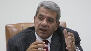 وزير المالية المصري عمرو الجارحي خلال مؤتمر صحفي ـ أرشيفية