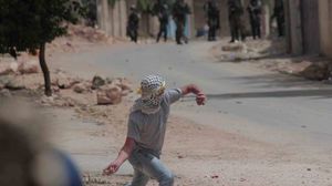 الشابان أصيبا خلال مواجهات مع جيش الاحتلال في قرية بدو قرب القدس المحتلة- عربي21