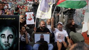 حماس أعلنت انضمام دفعة جديدة من أسراها إلى الإضراب - أ ف ب
