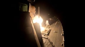 صواريخ توماهوك تنطلق من قاعدة عسكرية أمريكية- جيتي