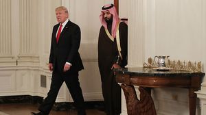 تصريحات ترامب تأتي بعد أقل من شهر على لقاءه بولي ولي العهد السعودي - أ ف ب