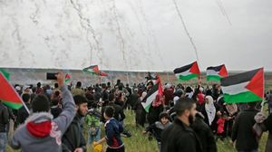 الاحتلال قمع المسيرات وقتل 34 فلسطينيا وأصاب المئات- فيسبوك