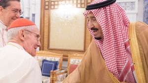الملك سلمان استقبل رئيس المجلس البابوي للحوار بين الأديان- واس