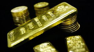 ارتفع الذهب خلال تعاملات الاثنين، مع تراجع الدولار- جيتي 