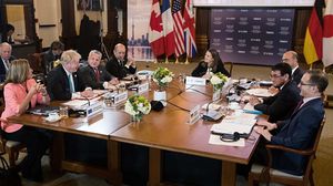 أمضى الوزراء، المجتمعون في تورنتو لمدة يومين، جزءا من اليوم الأول في بحث التوترات مع روسيا- جيتي 