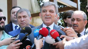 تقارير إعلامية تركية تحدثت عن سعي أحزاب تركية لترشيح غل لمنافسة أردوغان- الأناضول