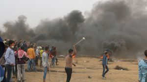 انطلقت مسيرة العودة الكبرى في قطاع غزة يوم 30 آذار/ مارس الماضي تزامنا مع ذكرى "يوم الأرض"- عربي21
