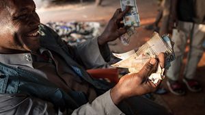 فقد السودان 80 بالمئة من إيرادات النقد الأجنبي بعد انفصال الجنوب عنه في 2011- جيتي 