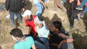8 شهدا ومئات الجرحى حصيلة اعتداءات القوات الإسرائيلية ضد المتظاهرين السلميين في جمعة الكاوشوك- عربي21