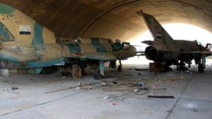 حطام طائرات في مطار التي فور العسكري- أرشيفية