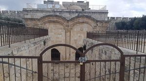 الأورومتوسطي: إغلاق الاحتلال لباب الرحمة جزء من تصاعد انتهاكاته بحق الفلسطينيين (الأناضول)