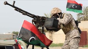 منذ 4 نيسان/ أبريل الجاري تشن قوات حفتر هجوما للسيطرة على العاصمة طرابلس- جيتي