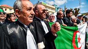 جانب من وقفة للمحامين في العاصمة الجزائر- جيتي
