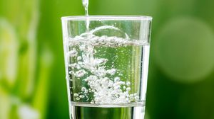 عدم شرب الأطفال للماء بكمية وافرة يُسبب لهم مشاكل صحية - أرشيفية CC0