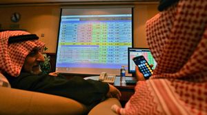 قررت السعودية رفع القيمة المضافة من 5 بالمئة إلى 15 بالمئة بدءا من تموز/ يوليو المقبل- جيتي