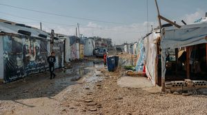 تقارير حقوقية تحذّر من سياسات الضغط الحكومي في لبنان ضد اللاجئين السوريين  (الأورومتوسطي)