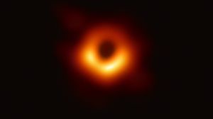 في أبريل من العام الماضي تمكن علماء فلك من التقاط أول صورة للثقب الأسود- جيتي