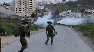 جنود الاحتلال أطلقوا قنابل الغاز والرصاص المعدني صوب الفلسطينيين في بلدة عرابة- وفا