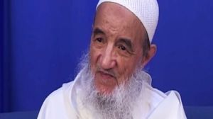 عبد السلام ياسين مؤسس أكبر الجماعات الإسلامية في المغرب أتقن خمس لغات إلى جانب العربية والأمازيغية 