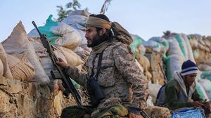 مقاتل قبلي في مواجهة الحوثيين باليمن- جيتي