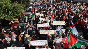 مظاهرة في خان يونس في قطاع غزة ضد تأجيل الانتخابات- تويتر