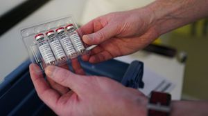أظهر كلا اللقاحين فعالية ضد السلالة المتحورة التي ظهرت في مقاطعة كينت- جيتي