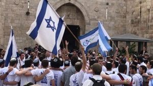 تُعرف المسيرة باسم "مسيرة الأعلام" احتفالا بإعلان إسرائيل القدس عاصمة موحدة لها إثر احتلالها وضمها عام 1967