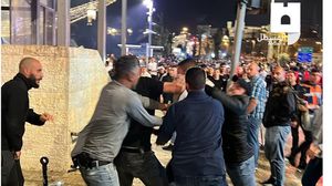 قوات الاحتلال اعتقلت عددا من الشبان المقدسيين- القسطل