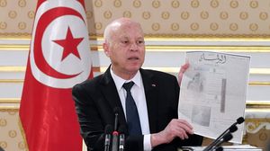 اتهمت النقابة السلطات بالقيام بملاحقات أمنية وقضائية لعدد من الصحفيين- رئاسة تونس على فيسبوك