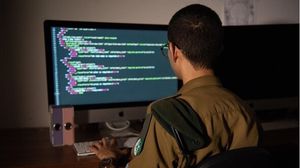 قالت معاريف إن "الاحتلال يمكن وصفه بأنه يعيش بحالة طوارئ فيما يتعلق بصناعة التكنولوجيا"-اعلام عبري