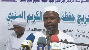 أكد إدريس خلال حفل تخريج لحفظة القرآن الكريم على قرب اتفاق السودانيين - السيادة على فيسبوك