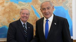 نتنياهو التقى السيناتور غراهام الذي وصل دولة الاحتلال قادما من السعودية- إعلام إسرائيلي