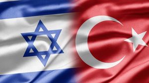 أهمية التجارة التركية مع إسرائيل تأتي من تحقيقها دائما فائضا تجاريا لصالح تركيا، وهي الدولة المُصابة بالعجز التجارى المزمن منذ عقود..
