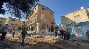 قالت مصادر محلية إن القصف استهدف اغتيال مقاومين فلسطينيين من كتيبة طولكرم- ناشطون