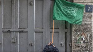 يقول الكاتب إن حركة حماس "اكتسبت تعاطف الغزاويين وغيرهم من سكان فلسطين"- جيتي