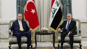 يقول الكاتب إن الرئيس العراقي بدا منزعجا لزيارة أردوغان- الأناضول