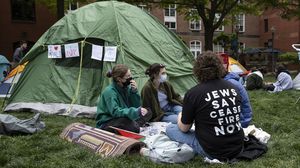امتدت الاحتجاجات الطلابية المتواصلة في الولايات المتحدة إلى العديد من الجامعات في بريطانيا- الأناضول