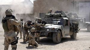 جنود أمريكيون يهاجمون مدينة الفلوجة العراقية - أرشيفية