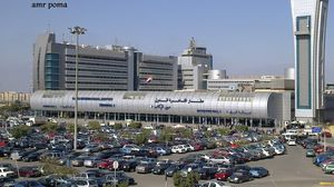 الطائرة حطت في مطار القاهرة وكان في استقبالهم عناصر من جهاز المخابرات المصري