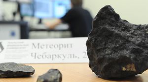 أجزاء من الكويكب تشيليابينسك - (أرشيفية)